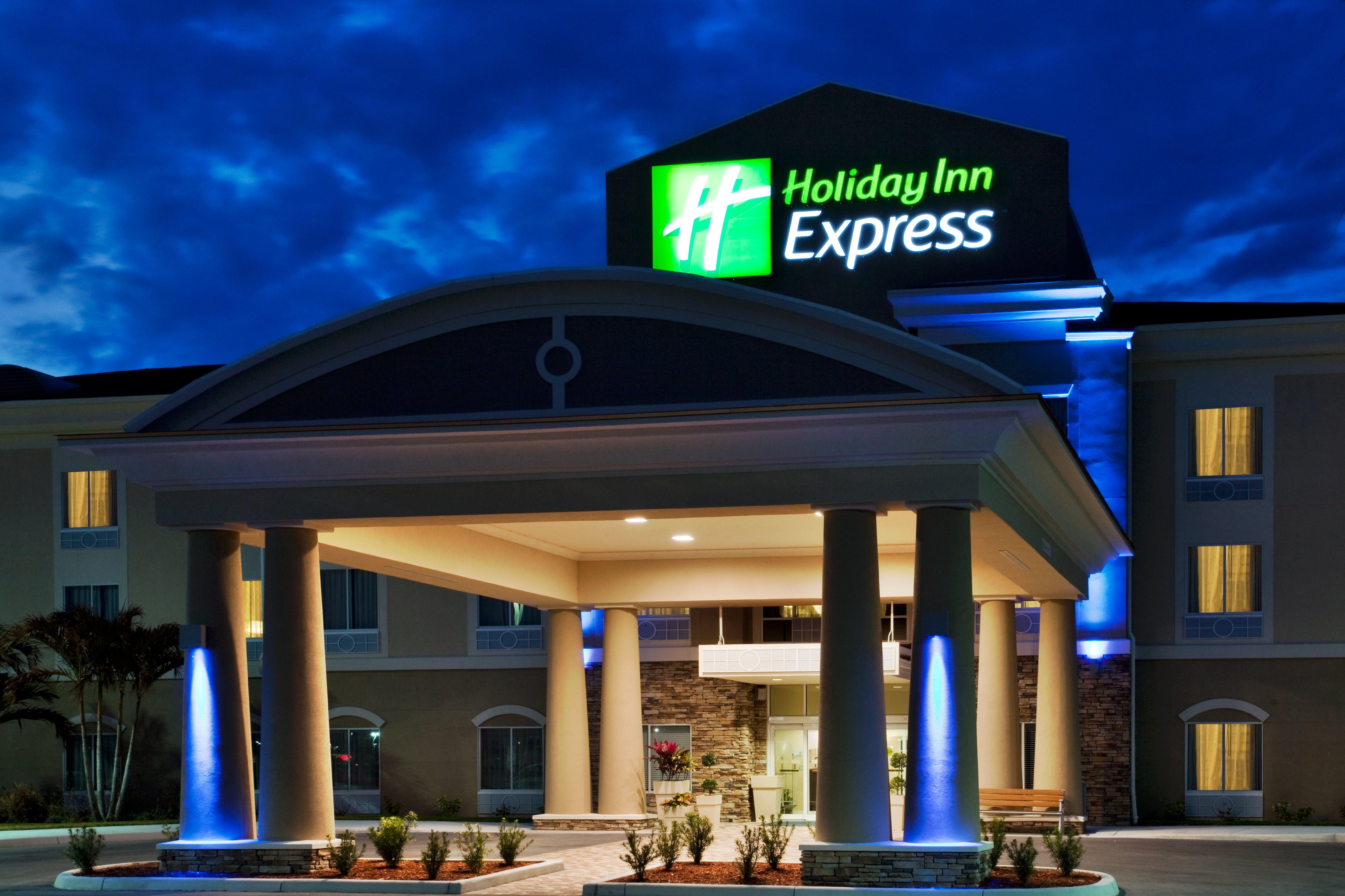 Holiday Inn Express Lake Wales North-Winter Haven By Ihg Waverly Esterno foto