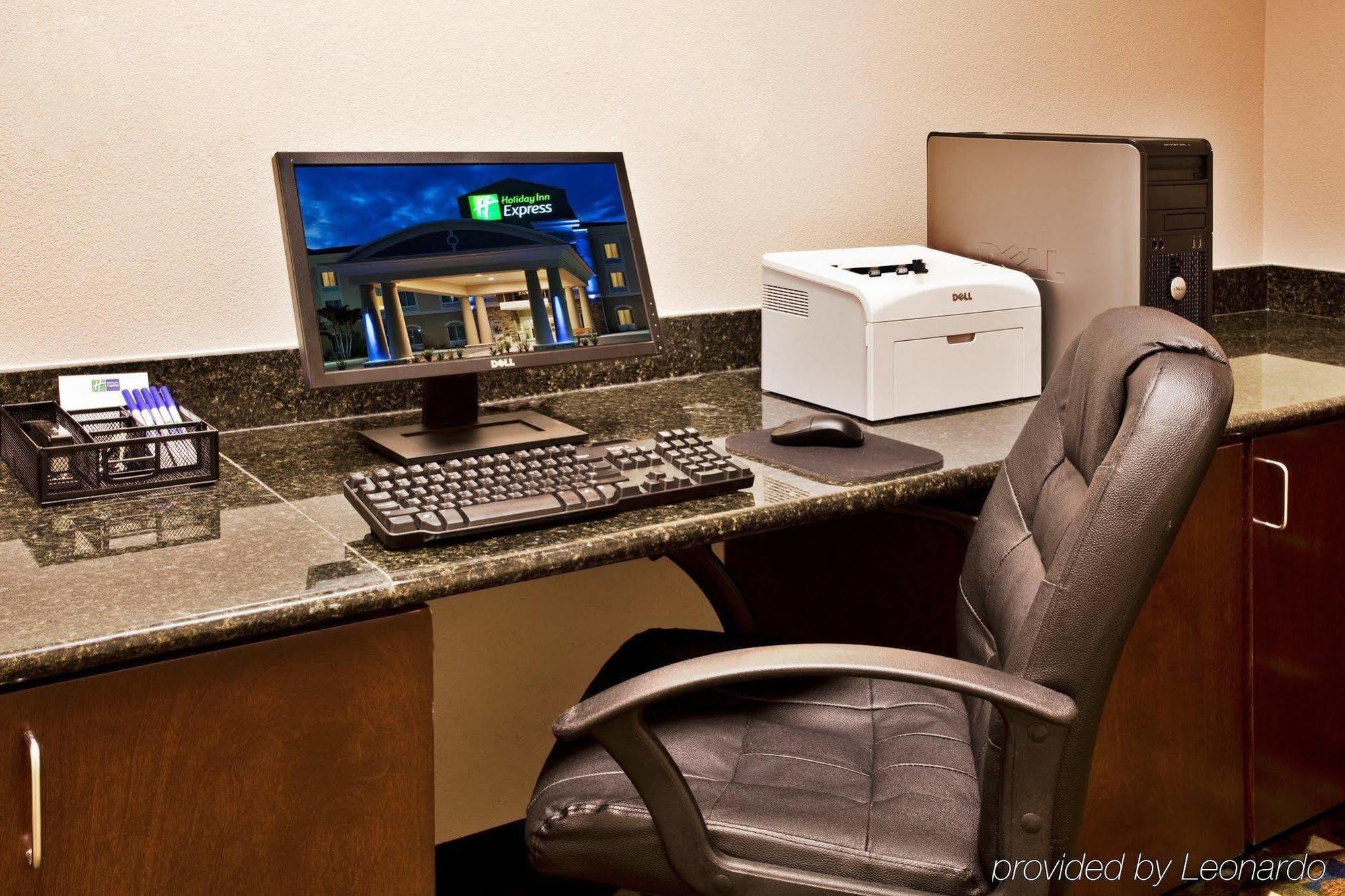 Holiday Inn Express Lake Wales North-Winter Haven By Ihg Waverly Esterno foto
